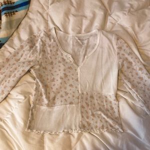 American Eagle crop top